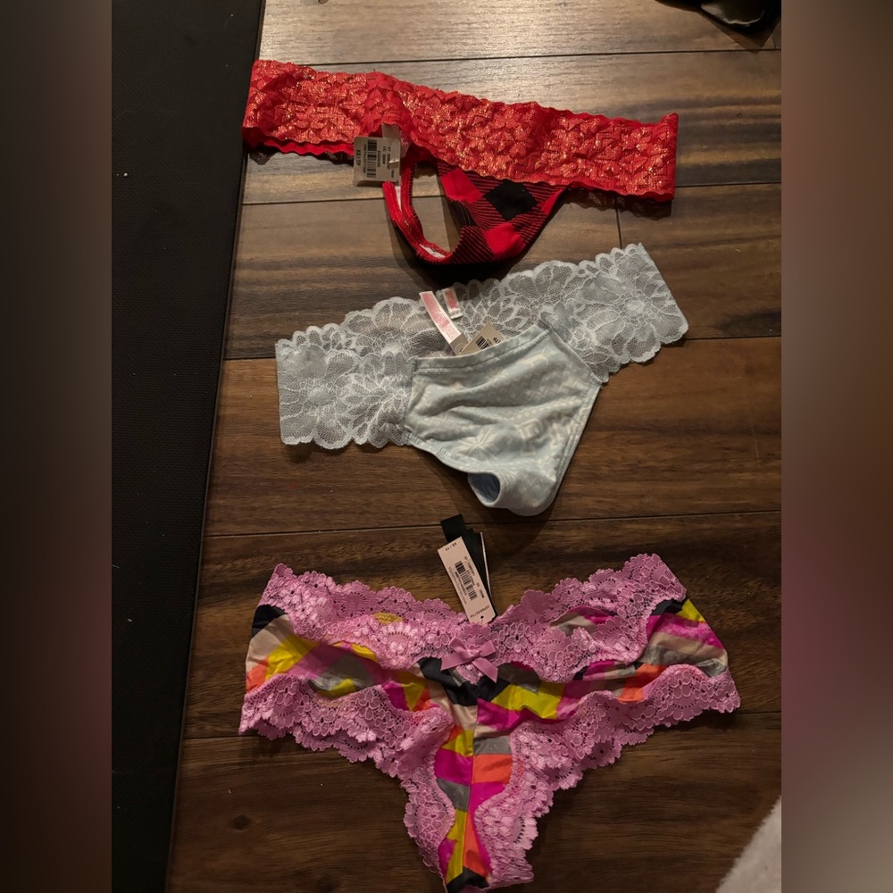 NWT trio Xs panties